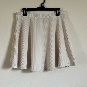 Women’s Beige Corduroy Skirt. Size L